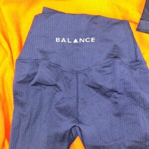 Balance Leggings, Size S